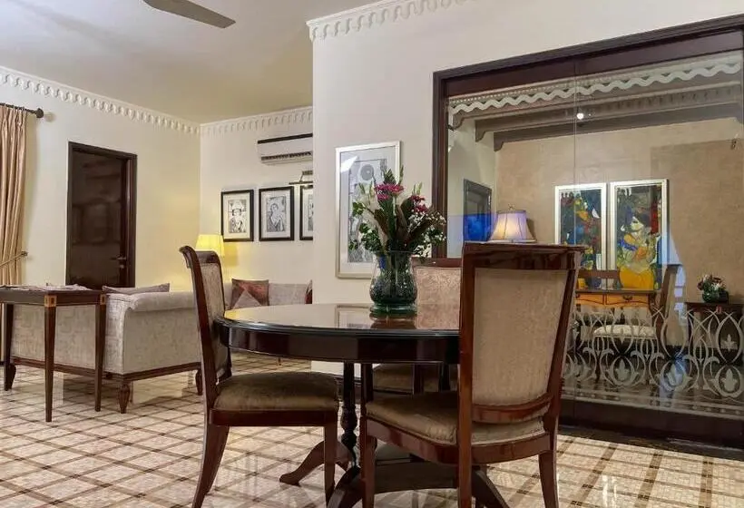 سوئیت رویال, Heritage Luxury Suites All Suite