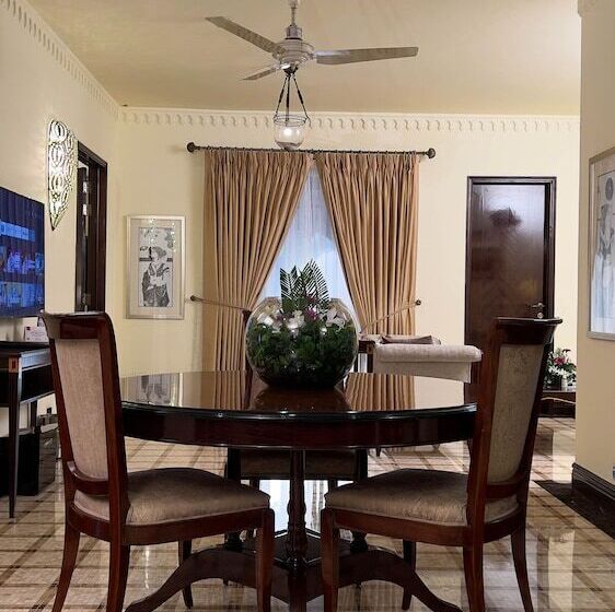 سوئیت رویال, Heritage Luxury Suites  All Suite