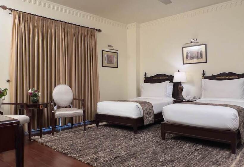 سوییت, Heritage Luxury Suites  All Suite