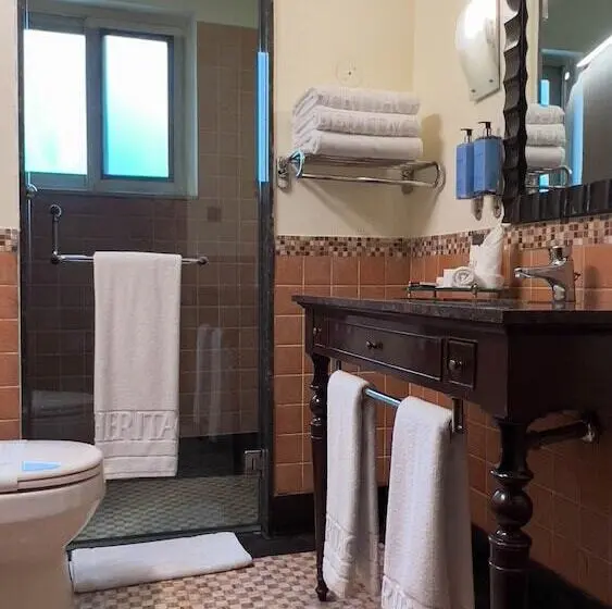 سوییت, Heritage Luxury Suites All Suite