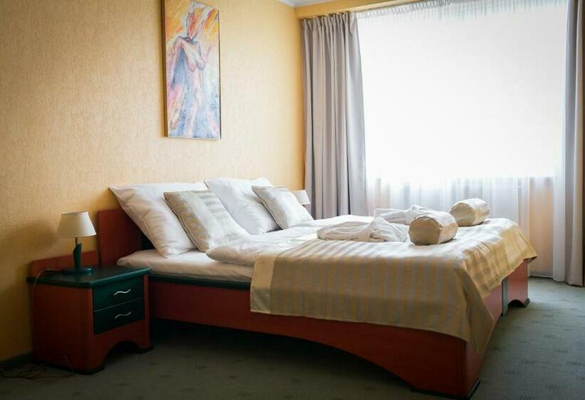 带1个卧室的公寓, Kormorán