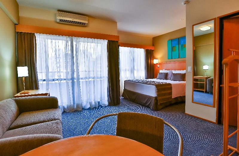 Suite Presidenziale, L Square