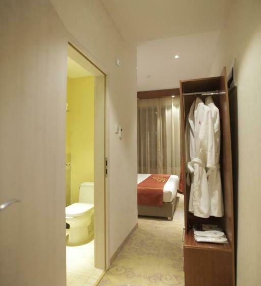 سوییت خانوادگی, Nine Ulaanbaatar