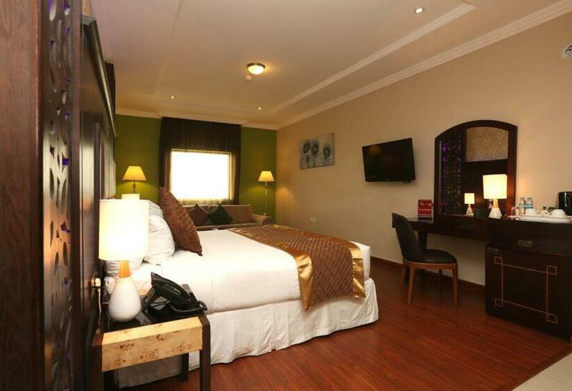 اتاق لوکس, Park Jizan