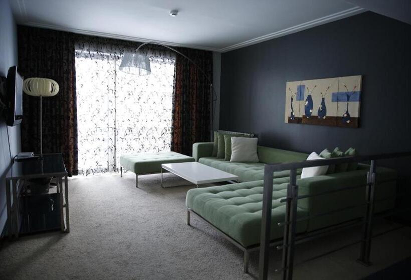 آپارتمان دوبلکس 1 خوابه, Radika