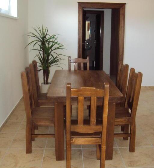 スタンダード４人部屋, Motel Senec