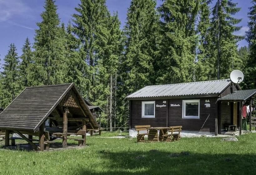 Mökki 1 Makuuhuone, Chaty Jasná
