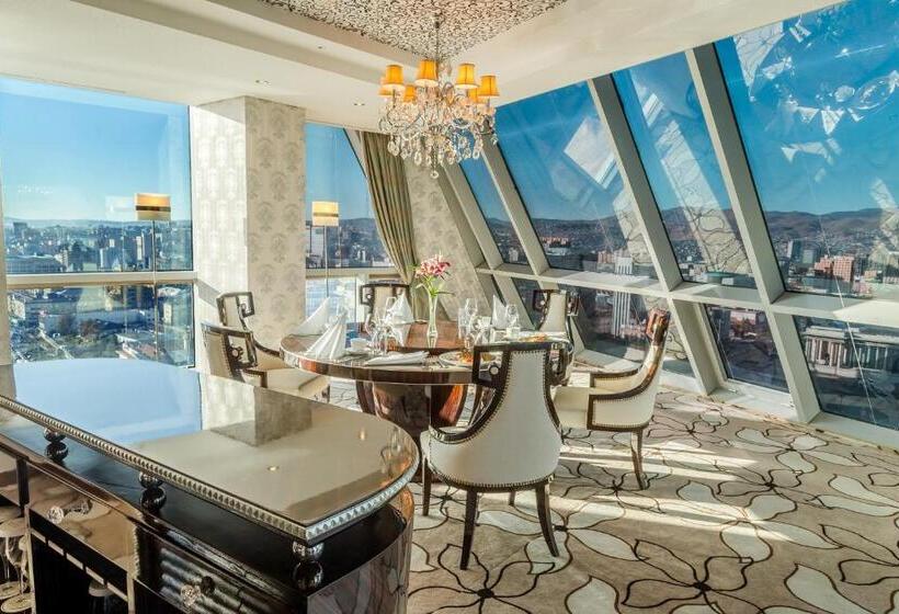 سوئیت پرزیدنت, The Blue Sky Hotel And Tower