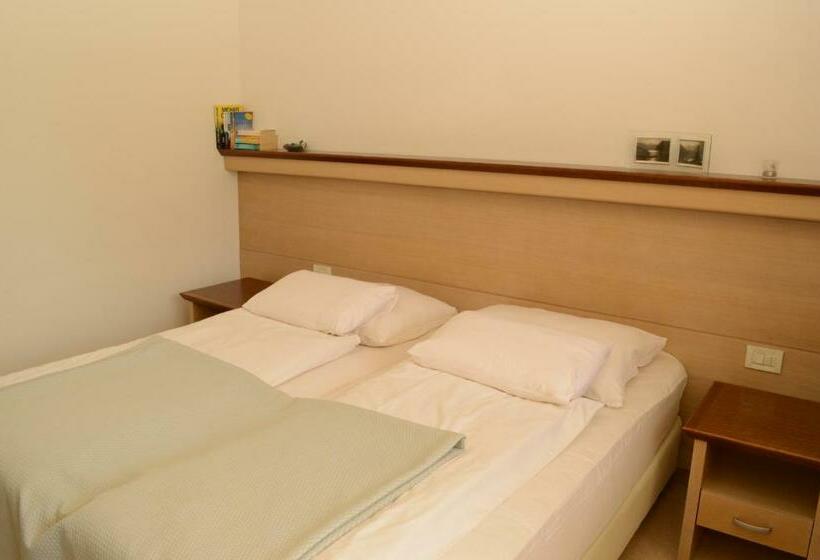 اتاق استاندارد با بالکن, Vila Park B&b   Adults Only