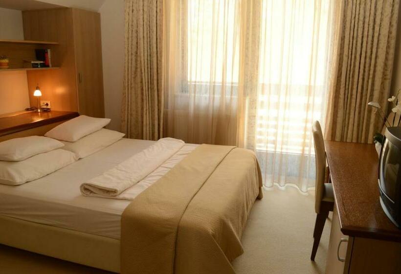 اتاق استاندارد با بالکن, Vila Park B&b   Adults Only