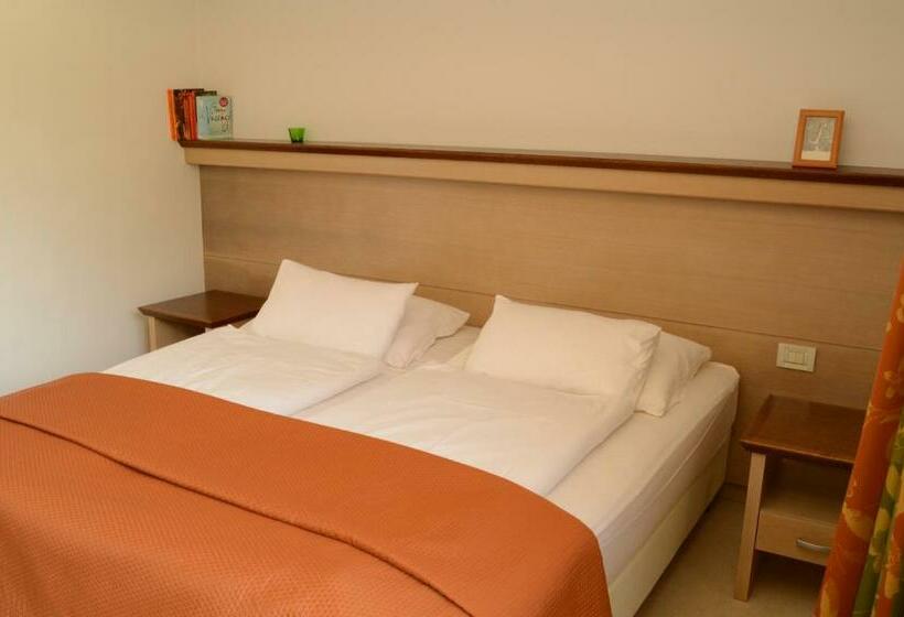 اتاق استاندارد با بالکن, Vila Park B&b   Adults Only