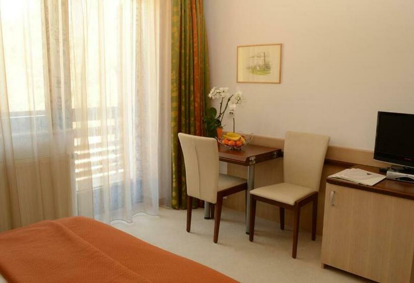 اتاق استاندارد با بالکن, Vila Park B&b   Adults Only