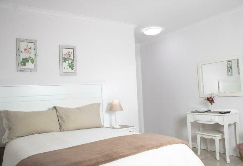 ガーデンビュースタンダードルーム, Andelomi Forest Lodge