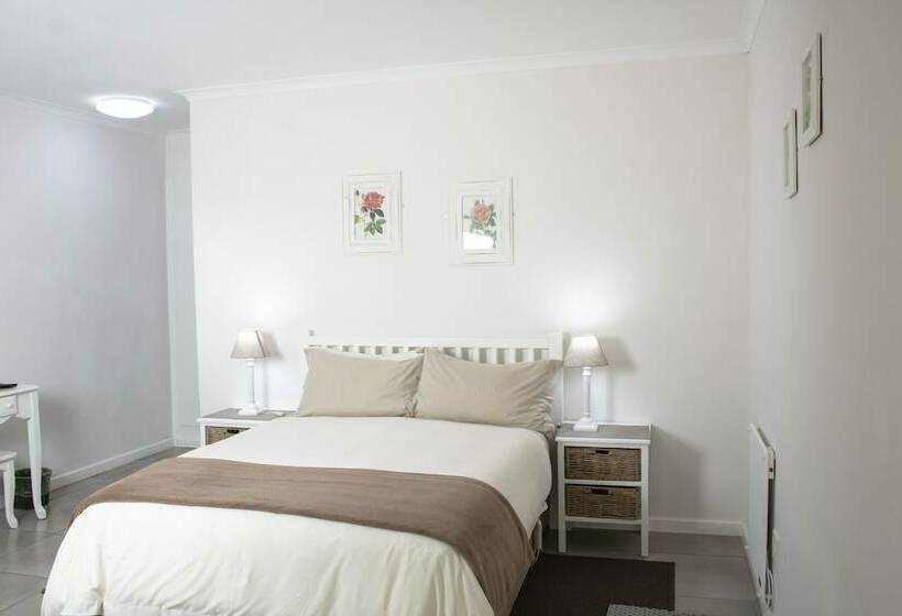 ガーデンビュースタンダードルーム, Andelomi Forest Lodge