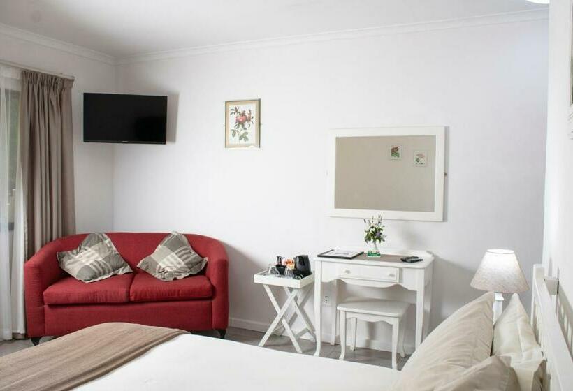 ガーデンビュースタンダードルーム, Andelomi Forest Lodge