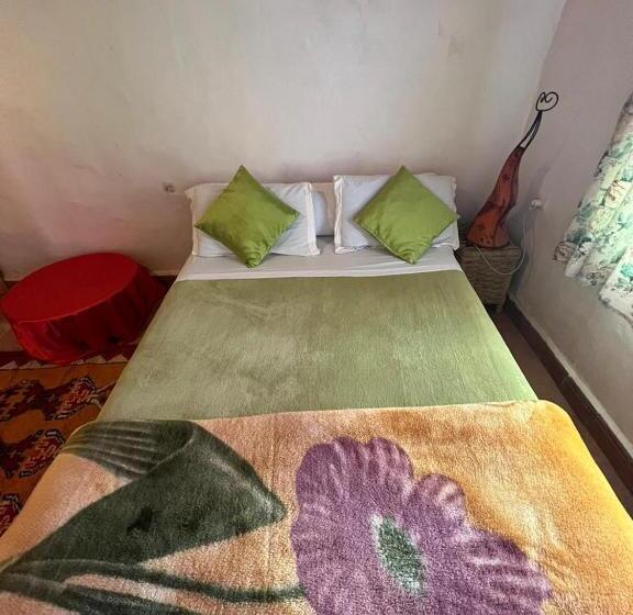 اتاق استاندارد, Auberge Bassou