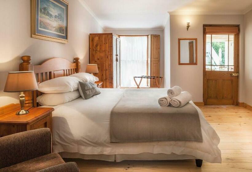 标准间, Avenues Guest House