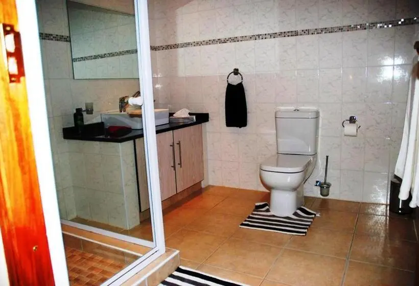 اتاق خانوادگی, Casa Bianca Guest Lodge