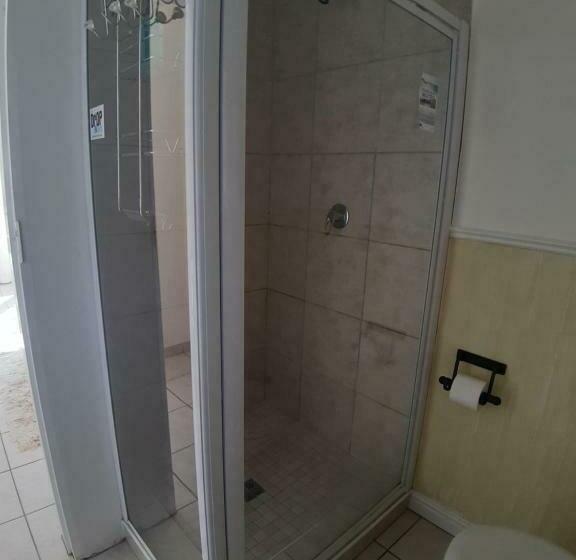 غرفة ديلوكس, Franmarel