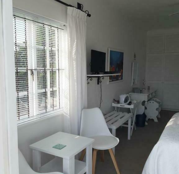 غرفة ديلوكس, Franmarel