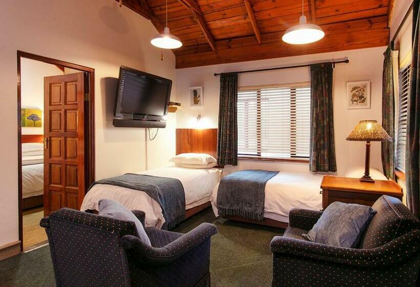 Familiekamer, Waterkloof Apartments