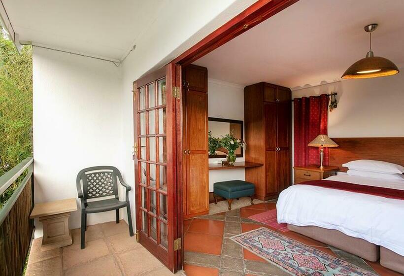 Standaardkamer met Uitzicht op de Tuin, Waterkloof Apartments