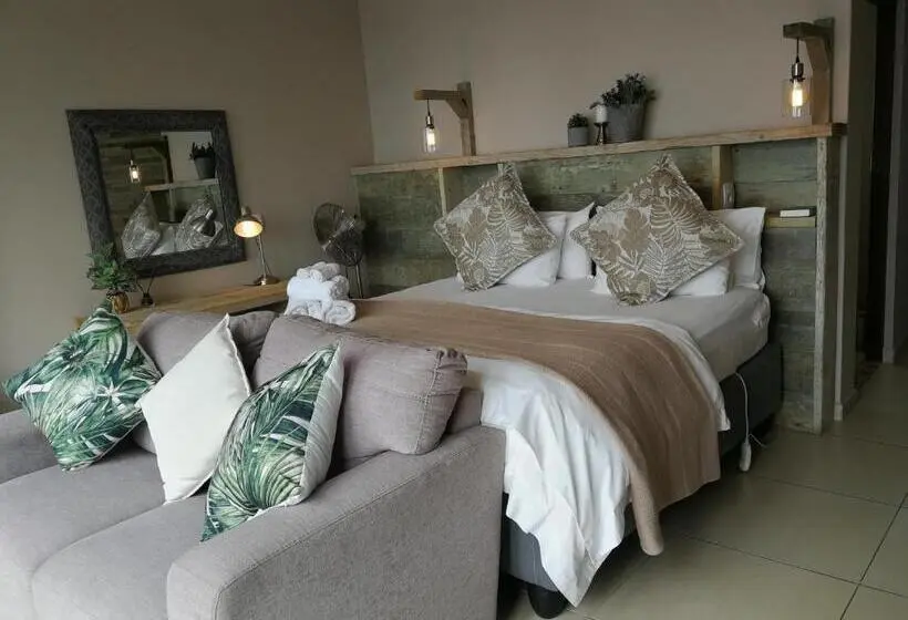 キングサイズベッドのスイートルーム, Lavandula Manor Self Catering