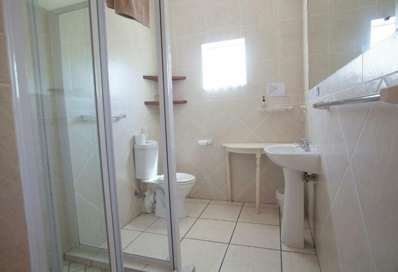 Номер Deluxe, Masada Guest House