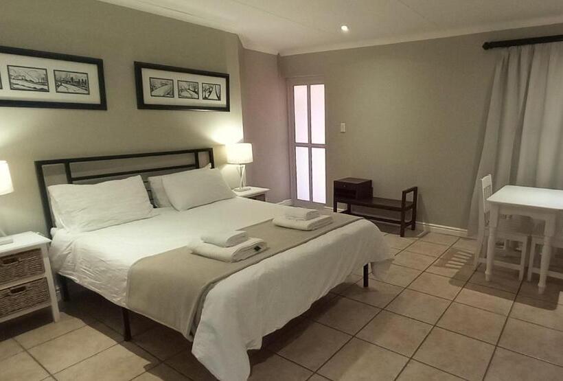 豪华房间, Masada Guest House