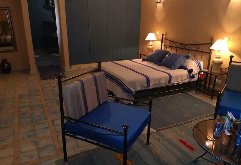 디럭스 주니어 스위트, Riad Ain Khadra