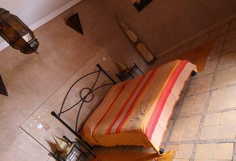 수피리어 룸, Riad Ain Khadra