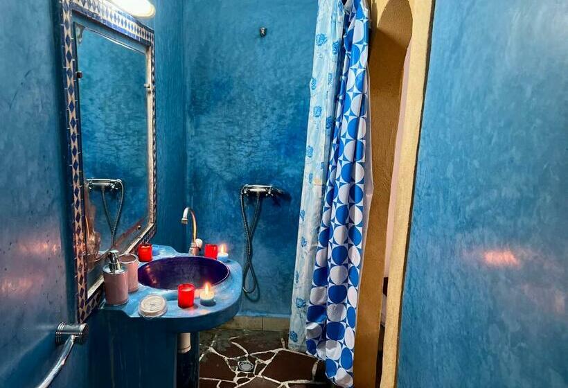 スタンダードトリプルルーム, Riad Douja