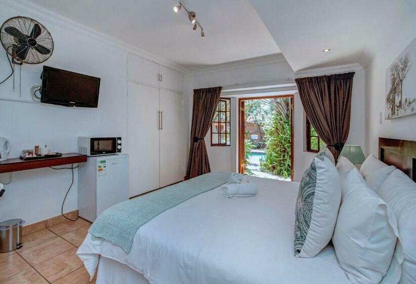 اتاق استاندارد, The Dorr Guesthouse