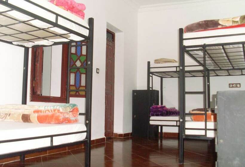 تختخواب در اتاق مشترک, The Medina Hostel