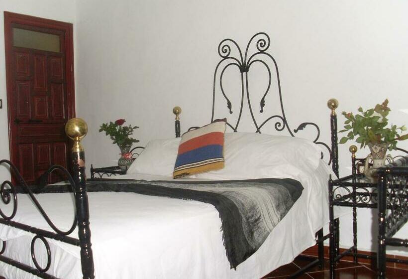 اتاق استاندارد, The Medina Hostel