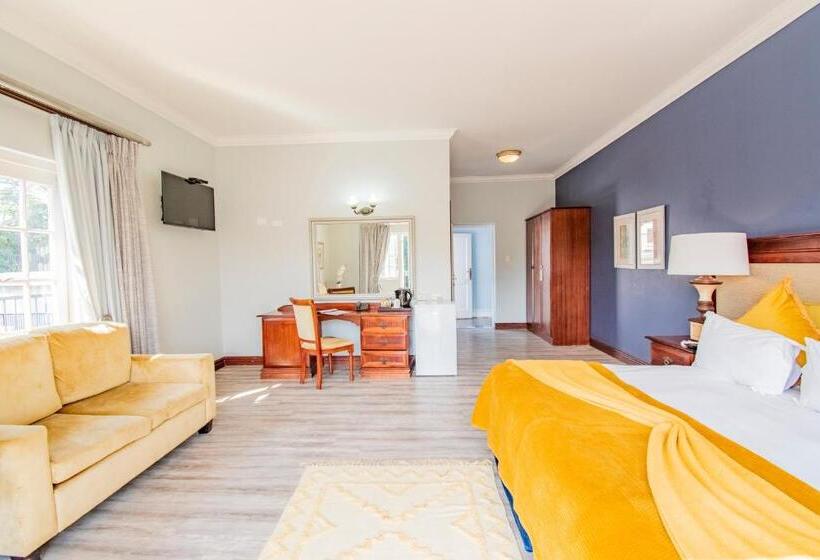 Standard Room King Size Bed, Emakhosini Boutique