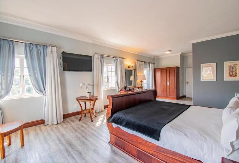 סוויטה, Emakhosini Boutique