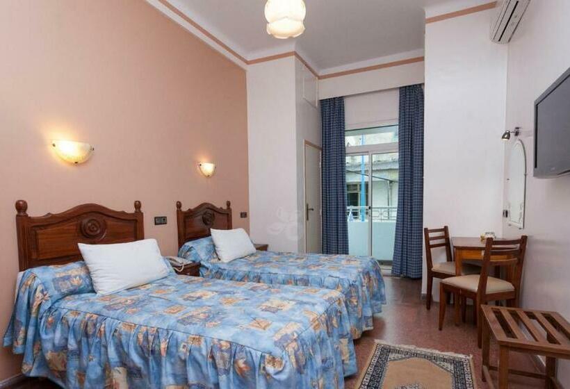 اتاق استاندارد یک نفره, Hôtel Astrid