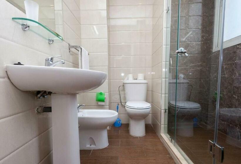 اتاق استاندارد یک نفره, Hôtel Astrid