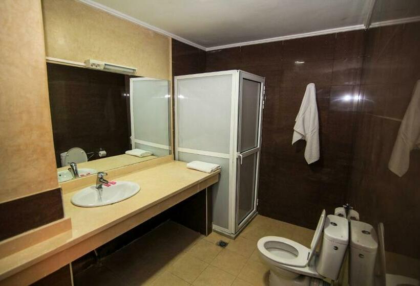 سوییت, Jedda Douhi El Ouassini