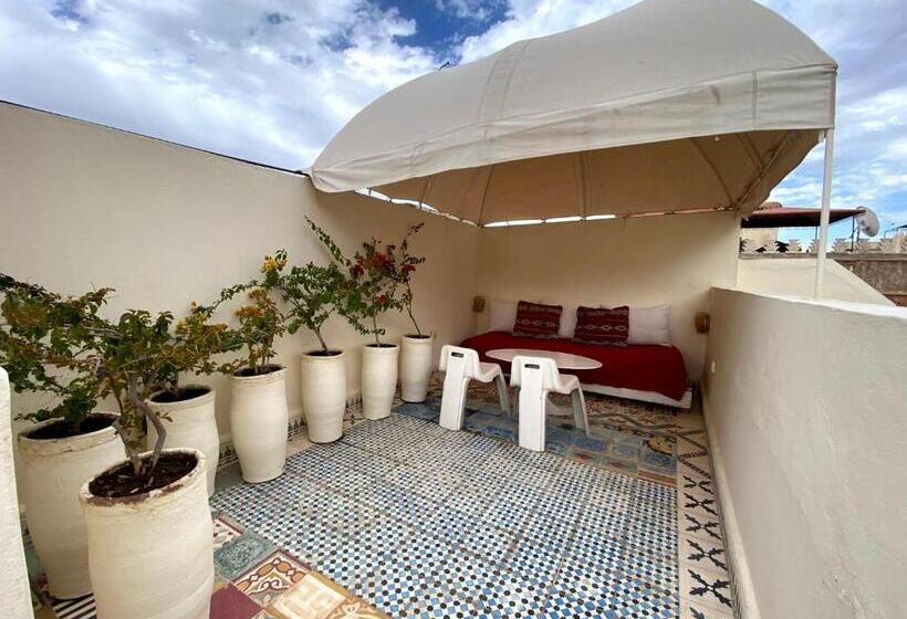 스탠다드 테라스 룸, Maison Du Tresor