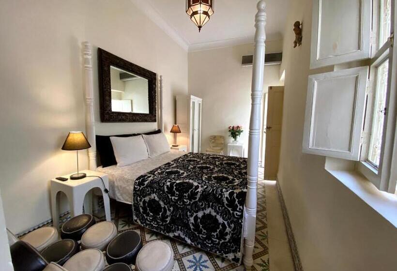 스탠다드 테라스 룸, Maison Du Tresor