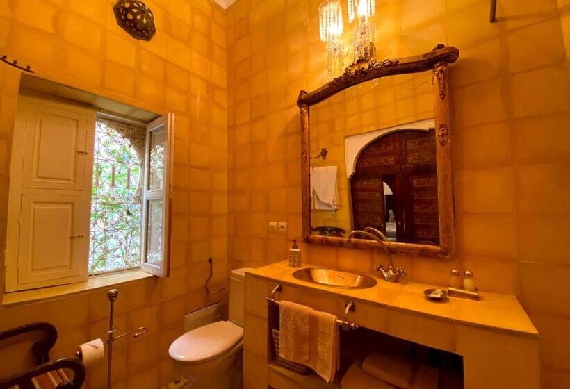 스탠다드 룸, Maison Du Tresor