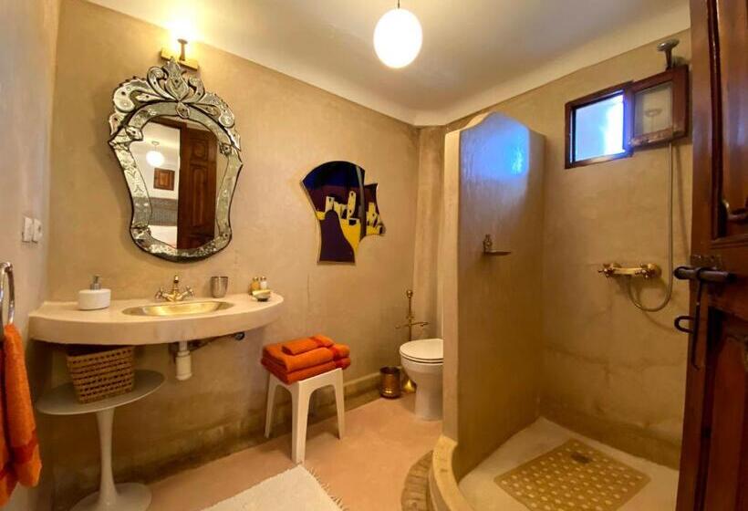 스탠다드 룸, Maison Du Tresor