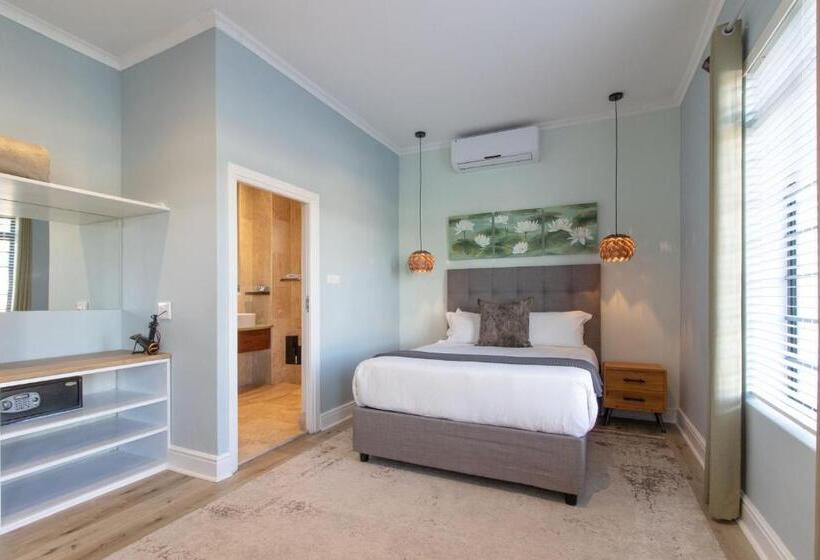 اتاق خانوادگی, Mypond Stenden