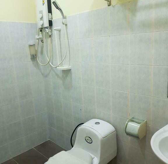 패밀리 룸, New City