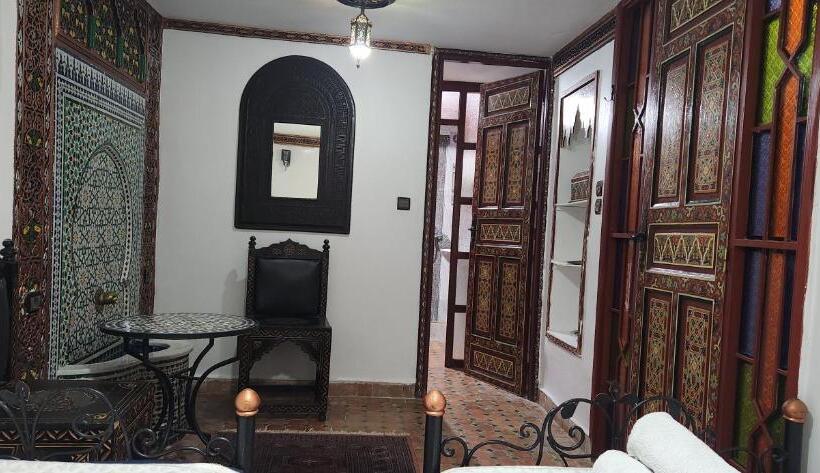 اتاق دوبلکس, Riad Royal