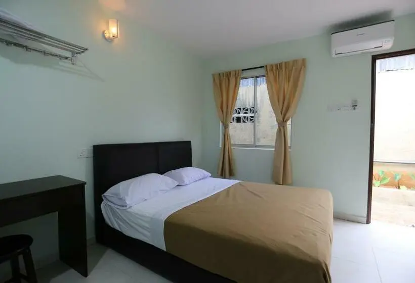 Deluxe Zimmer, Tengkera