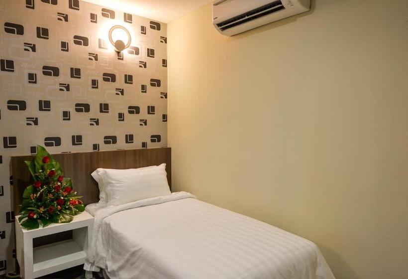 חדר סטנדרט יחיד, De Champs