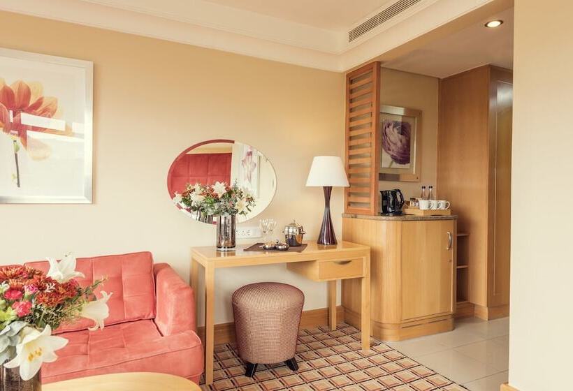 Люкс Superior, Sun City Hotel And Casino